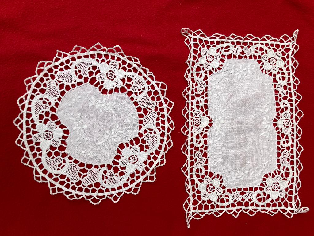 8 Witte decoratieve doekjes, Nieuw, Ophalen of Verzenden, Landelijk, Wit
