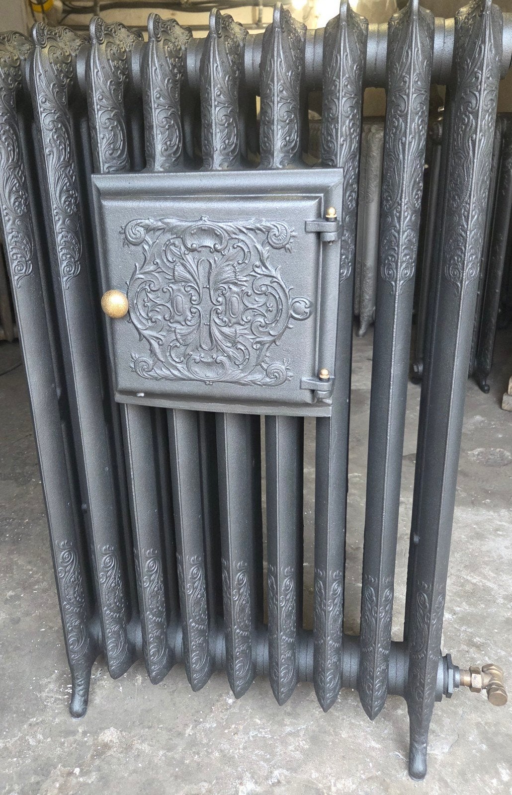 Radiateur fonte fleuri chauffe plat, Bricolage & Construction, Enlèvement ou Envoi, Radiateur