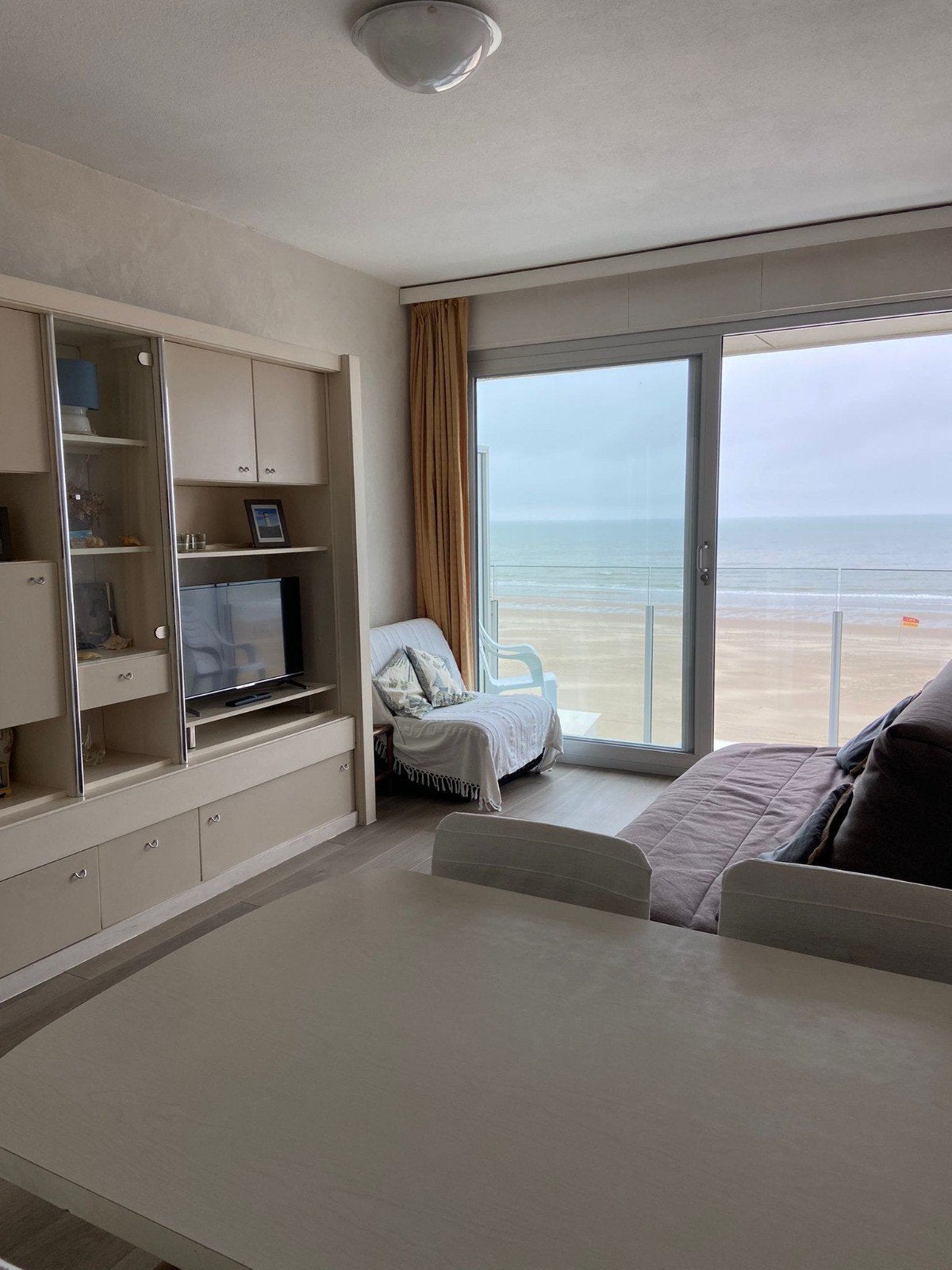 studio te huur zeedijk middelkerke