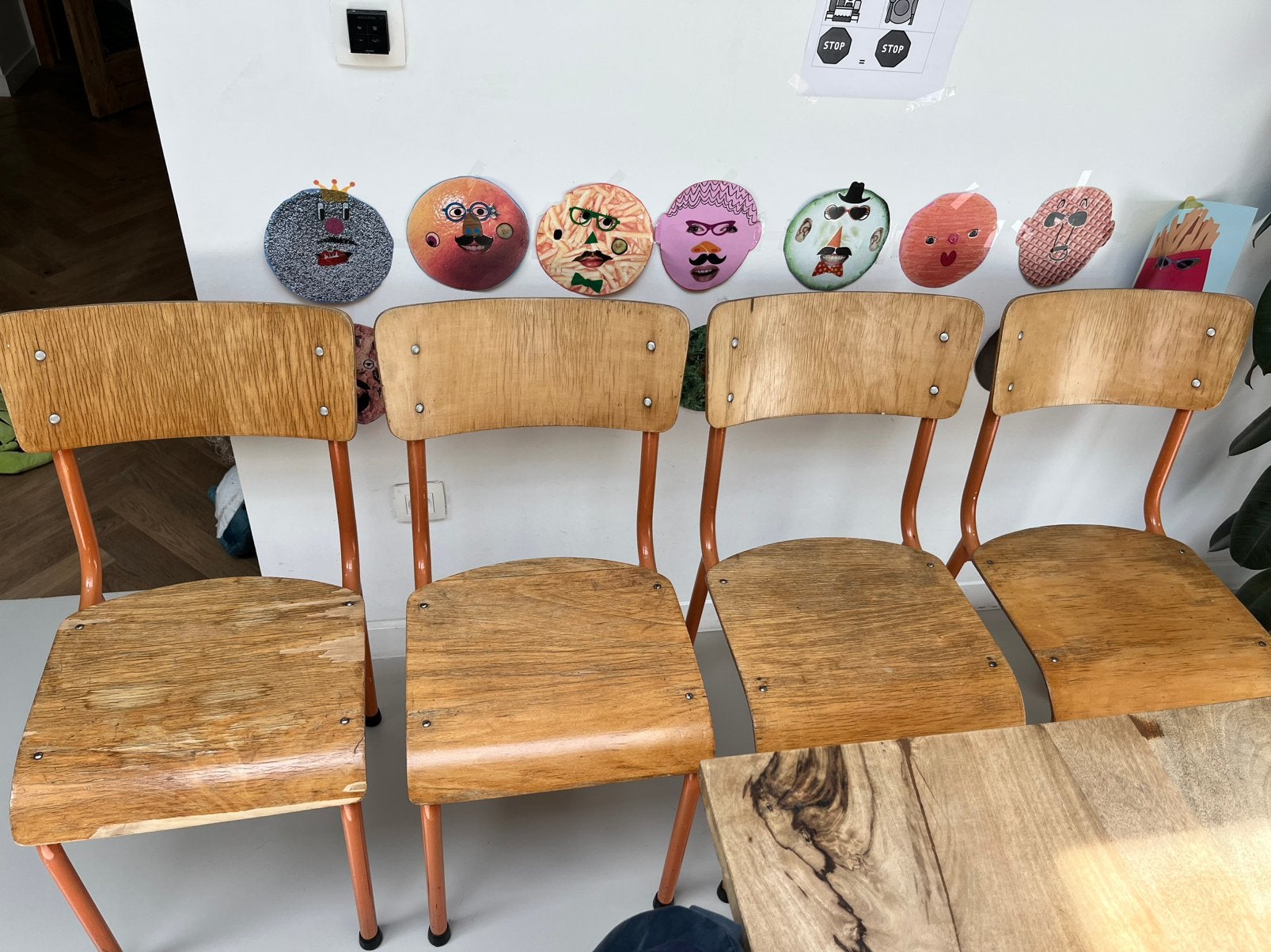 Schoolstoelen, Huis en Inrichting, Stoelen, Ophalen, Zo goed als nieuw