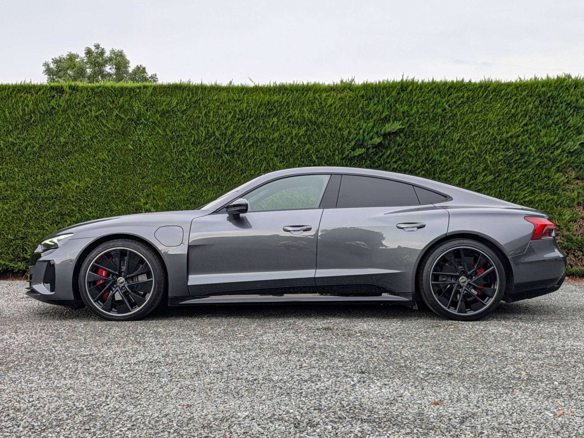 Audi e-tron GT B&O - carbid - head up - extra garantie - pan, Autos, Argent ou Gris, Achat, 4 portes, Entreprise