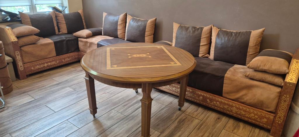 Gratis: Marokkaanse salon + tafel, Huis en Inrichting, Zetels | Complete zithoeken, Ophalen