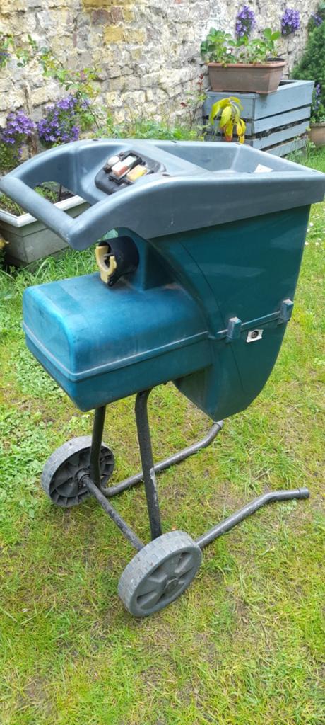 Hakselaar, Tuin en Terras, Ophalen