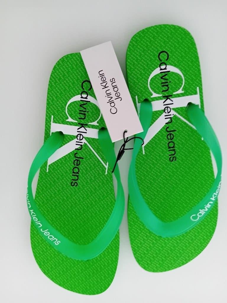 calvin klein, Vêtements | Hommes, Chaussures, Neuf, Calvin Klein, Chaussons, Autres couleurs