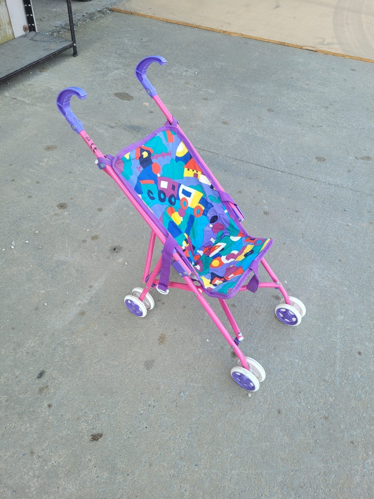 Vintage poppenbuggy jaren 90 – opplooibaar, Kinderen en Baby's, Ophalen, Gebruikt, Overige typen