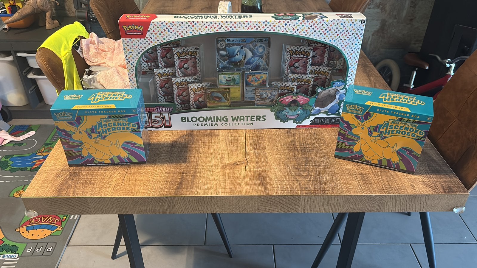 Gezocht trade tegen pikachu van gogh of prijs 700€, Enlèvement, Neuf, Autres types