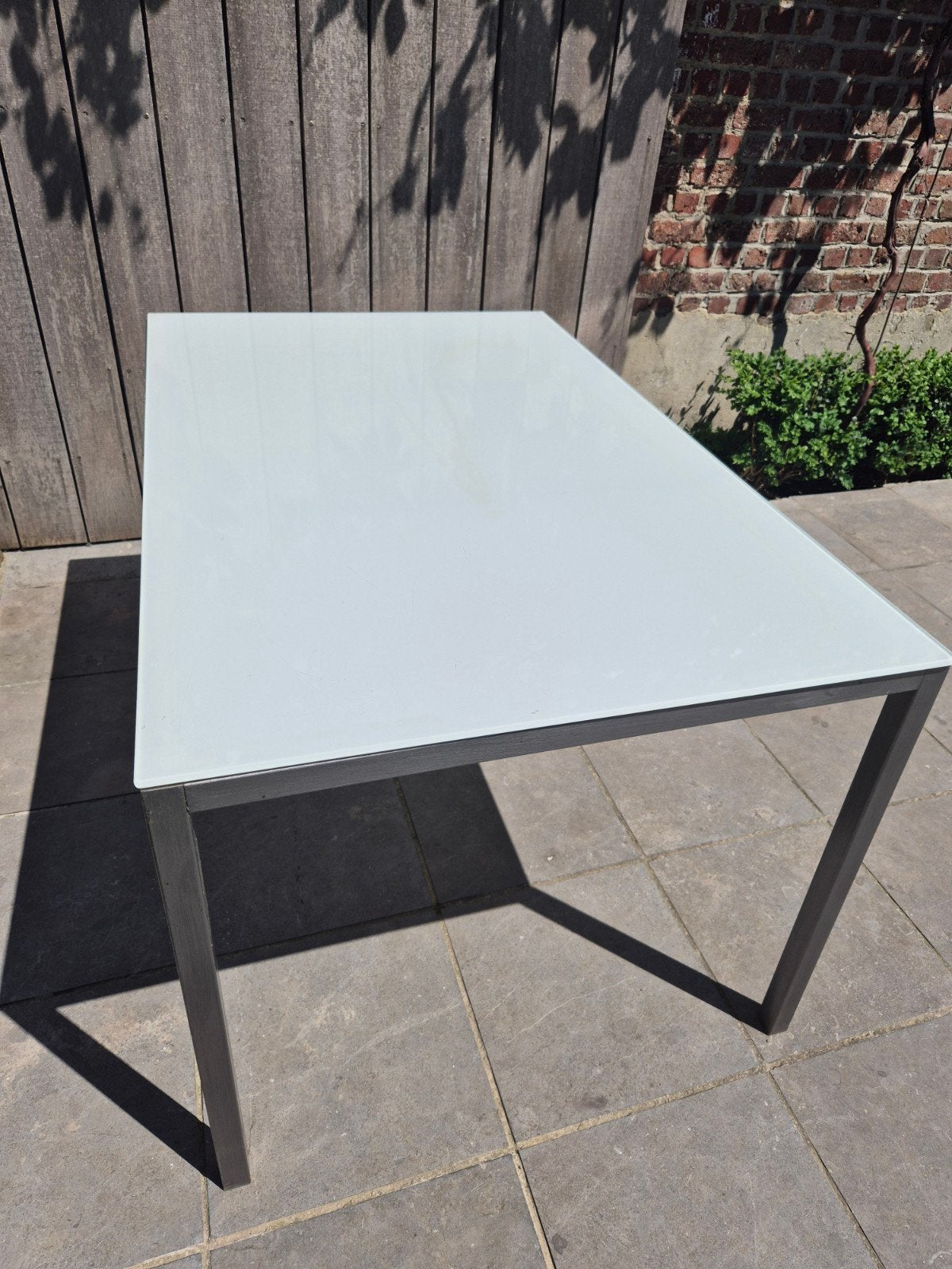 Table de jardin/table à manger avec plateau en verre, Enlèvement