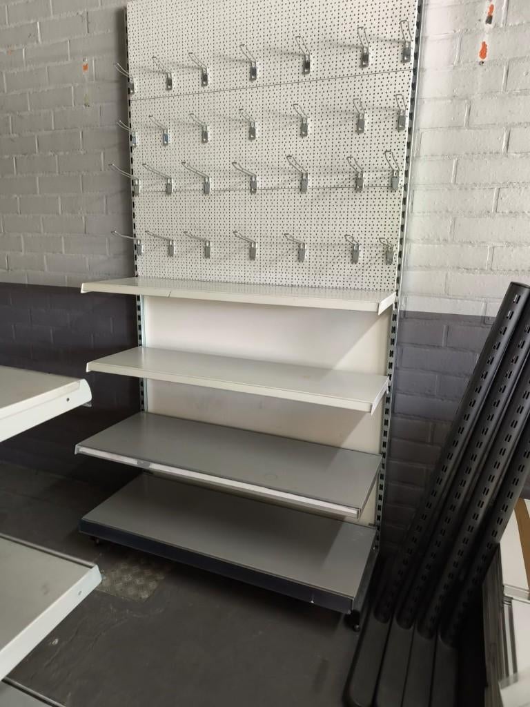 étagères de magasin, Articles professionnels, Enlèvement