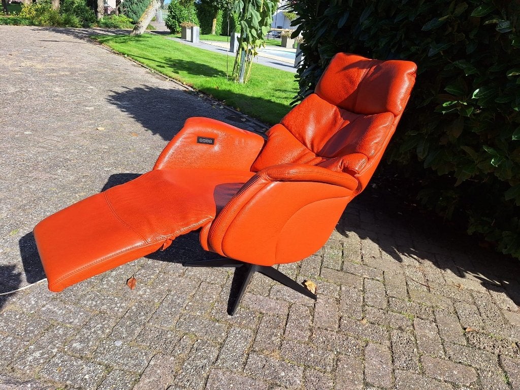 Leren elektrisch relaxfauteuil oranje / brique de Toekomst, Minder dan 75 cm, Leer, Ophalen of Verzenden, Zo goed als nieuw