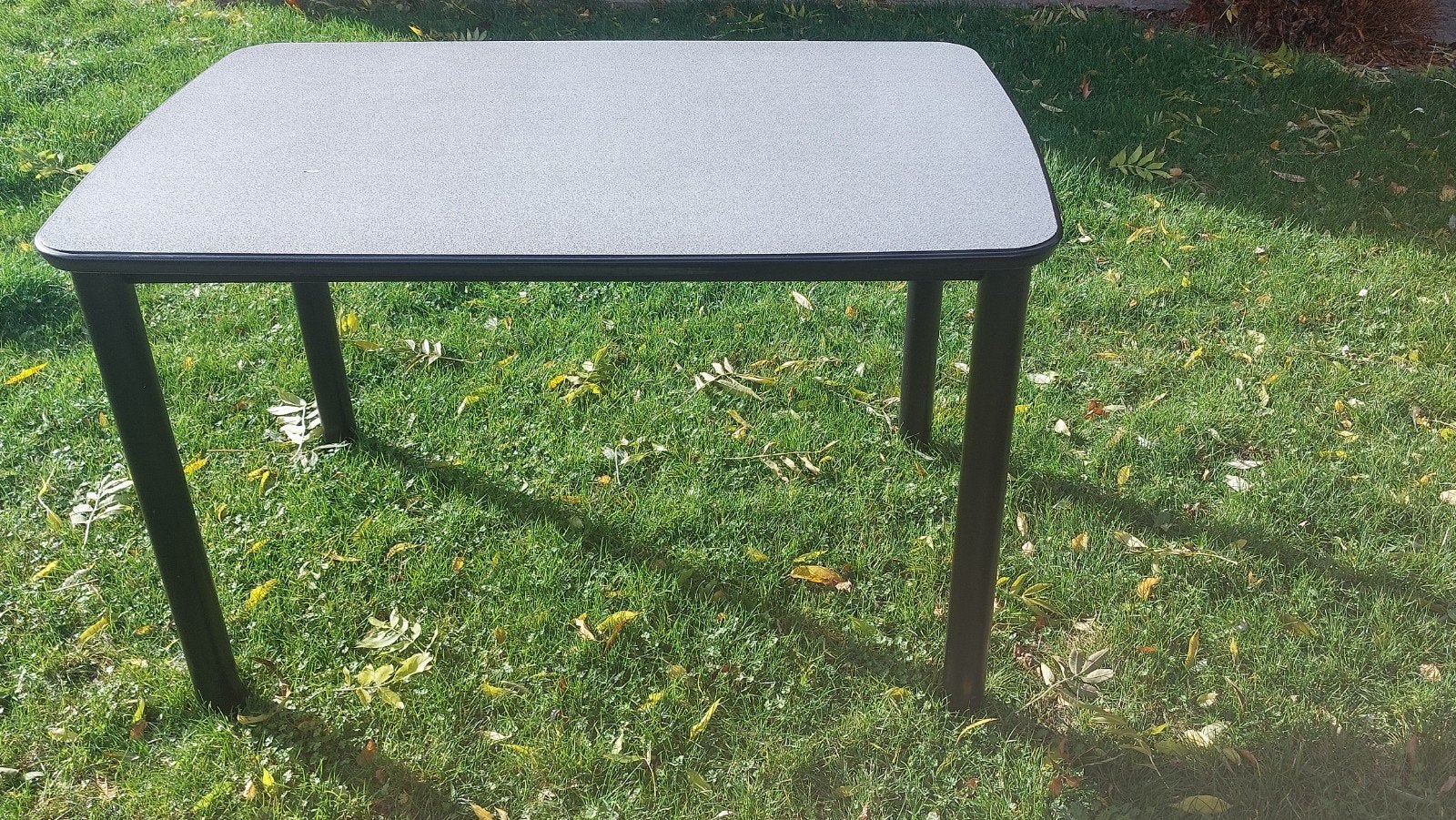 Table de cuisine, Maison & Meubles, 100 à 150 cm, Quatre personnes, Enlèvement, 50 à 100 cm