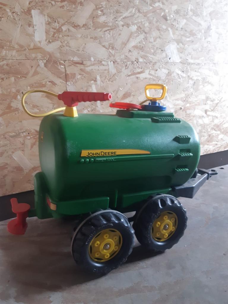Sproeikar John deer, Ophalen
