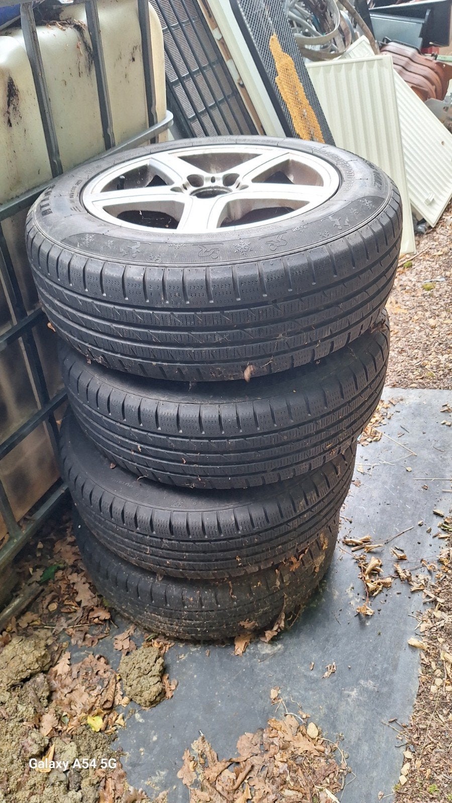 Alu velgen met winterbanden, Ophalen