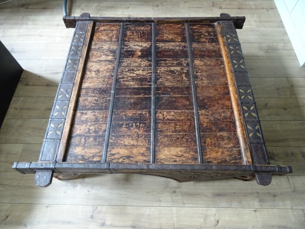Vintage salontafel ossenkar India 133x127 Bezorging mogelijk, Ophalen, Brutalisme, Gebruikt, Vierkant