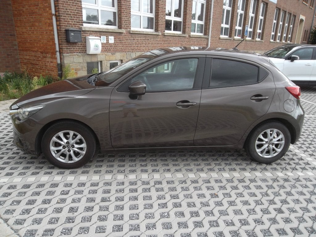 MAZDA 2 1.5 SKYACTIVE, Bluetooth, Stof, Bruin, Bruin