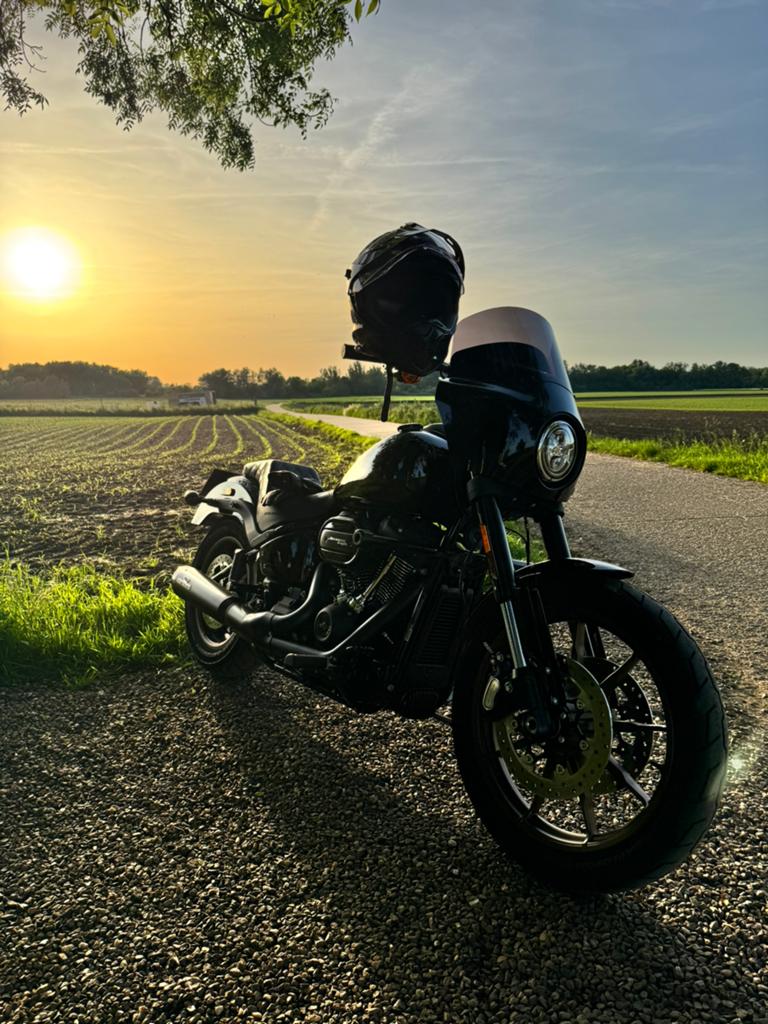 Harley davidson low rider s 117, Motos, Motos | Harley-Davidson, Particulier, Régulateur de vitesse, Neuf, Enlèvement
