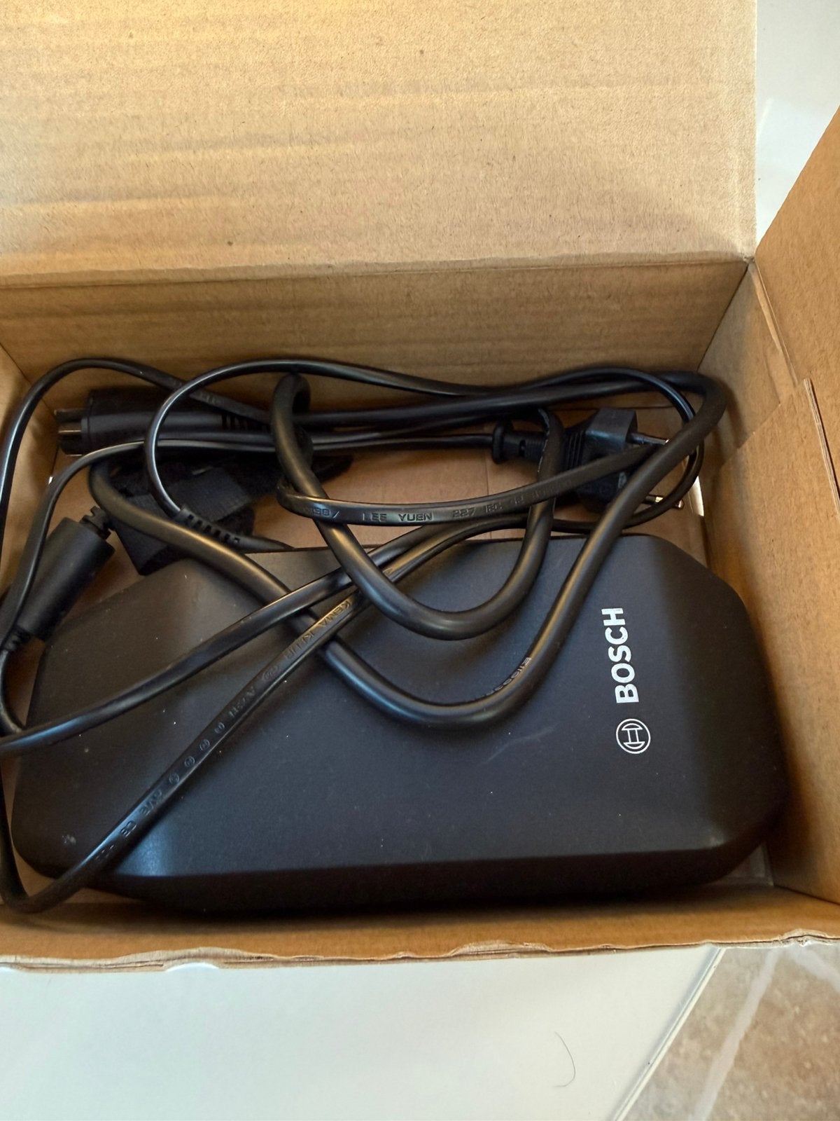 4A charger the smart system, Fietsen en Brommers, Fietsaccessoires | Fietsaccu's, Ophalen, Zo goed als nieuw