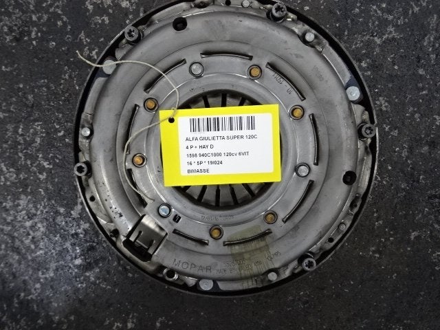 VOLANT MOTEUR BI-MASSE Giulietta (940) (55267003), Autos : Pièces & Accessoires, Moteurs & Accessoires, Utilisé, Alfa Romeo