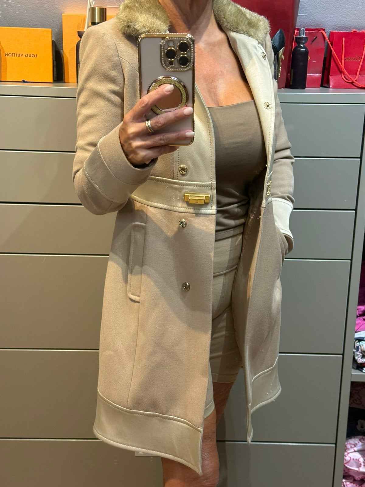 Authentieke Elisabetta Franchi t36 jas, Ophalen of Verzenden, Zo goed als nieuw, Beige