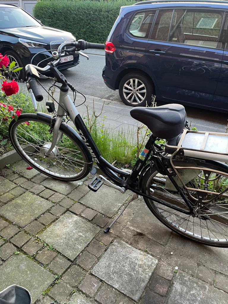 Fiets elektrisch vrouw of maat, Ophalen of Verzenden, Zo goed als nieuw