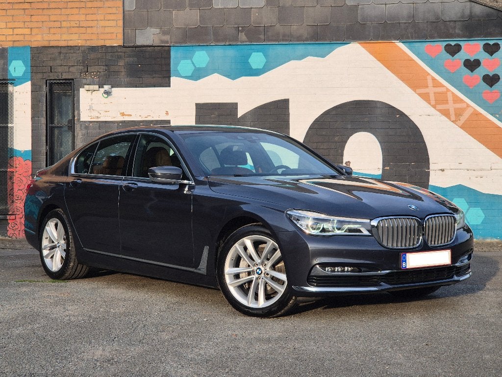 BMW 730d xDrive (G11) - Full Service History INDIVIDUAL, Autos, Argent ou Gris, Achat, Entretenue par le concessionnaire, 195 kW