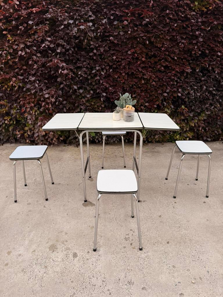 Vintage Formica Uitklapbare Tafel + 4 Krukjes, Ophalen
