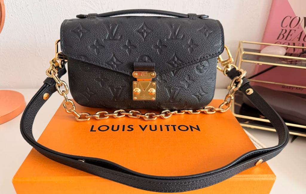 Louis Vuitton Tas Pochette Metis east west noir, Ophalen of Verzenden, Nieuw, Zwart, Schoudertasje