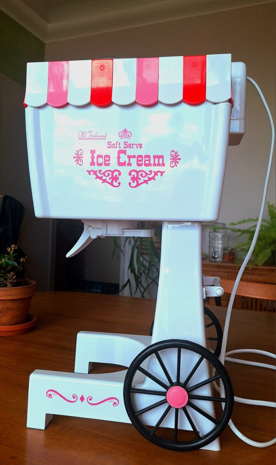 Sorbetière / machine à glace style vintage, Electroménager, Machines à glace, Comme neuf, Élément de refroidissement
