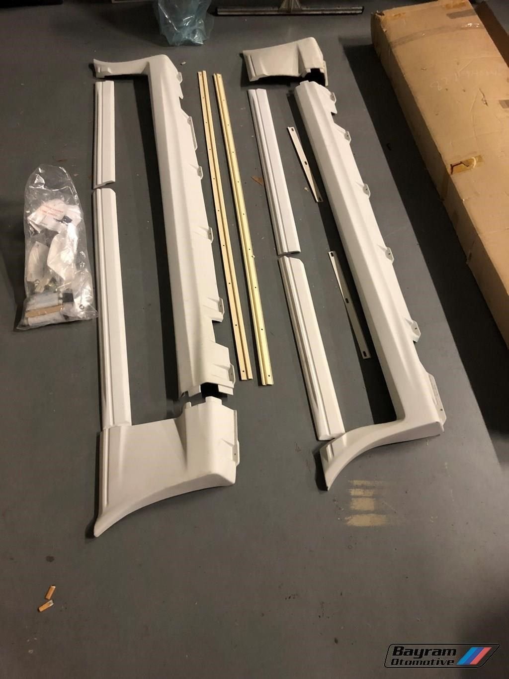 Bmw E30 zijskirts set aerodynamica zijpanelen set 3serie nos, -, Enlèvement, Utilisé, -