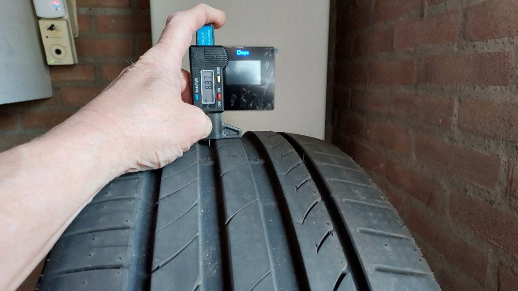 Autobanden nieuw, Neuf, 245 mm, Véhicule de tourisme, Pneus été