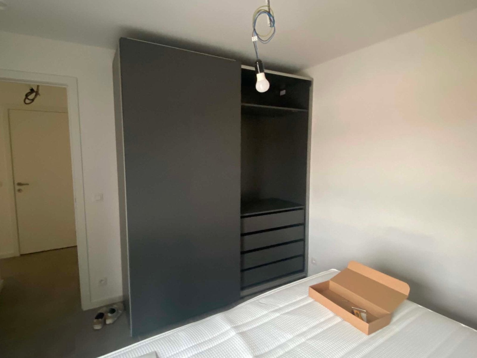 Ikea kleerkast grijs, Enlèvement, Comme neuf