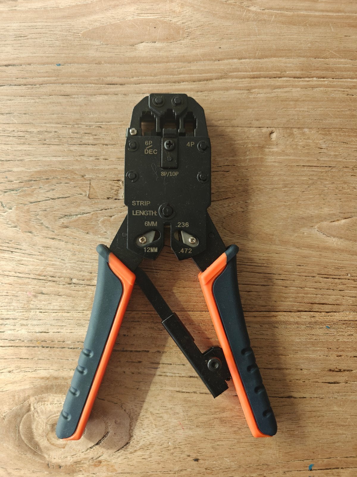 Danicom krimptang RJ45 en RJ11, Ophalen