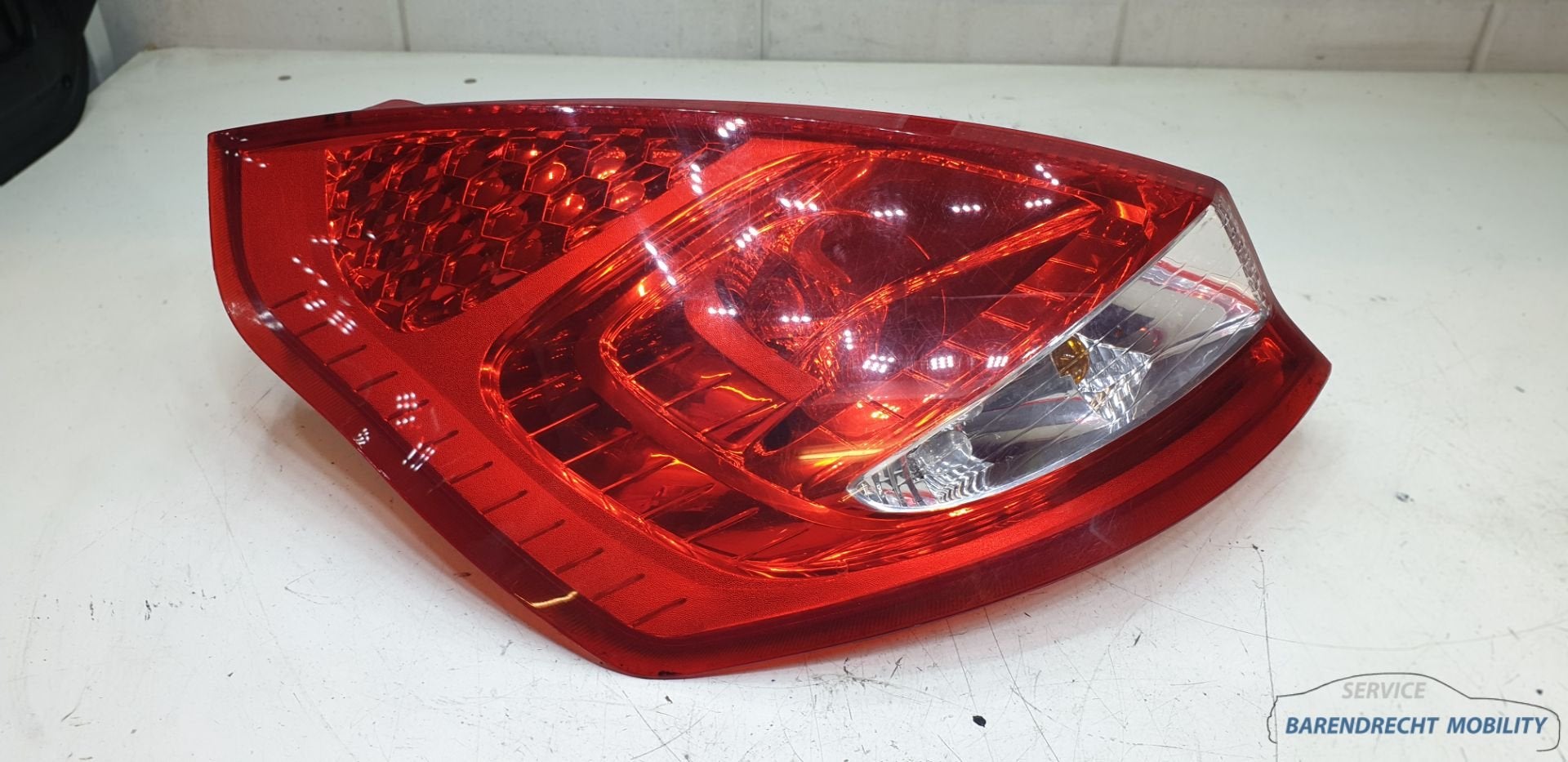Achterlicht links Ford Fiesta 1513146 bestuurderskant origin, Auto-onderdelen, Gebruikt, Info@ford.com, Ford, Ford Motor Company