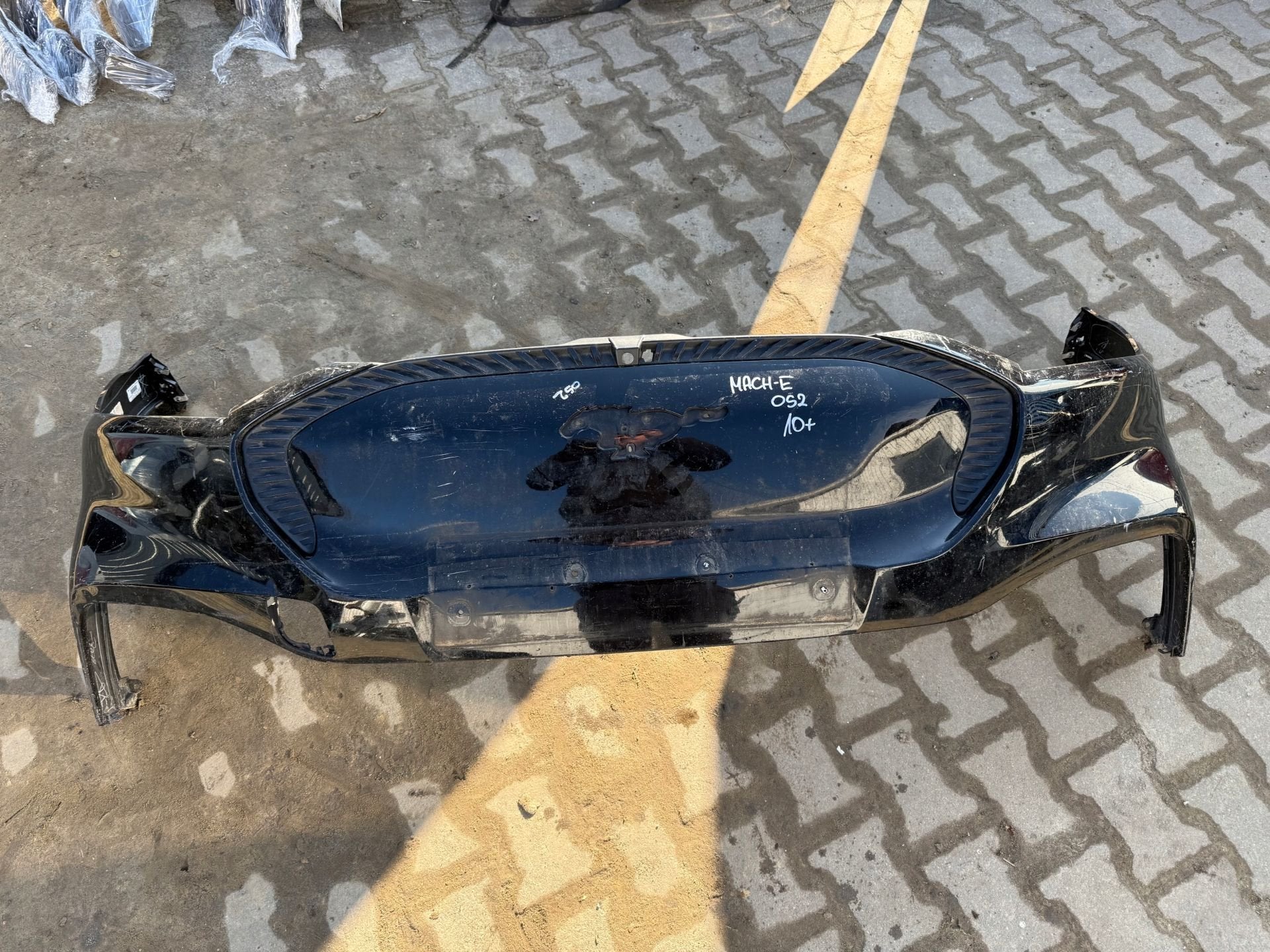 Ford Mustang Mach-E Voorbumper, Gebruikt, Info@ford.com, Ford, Bumper
