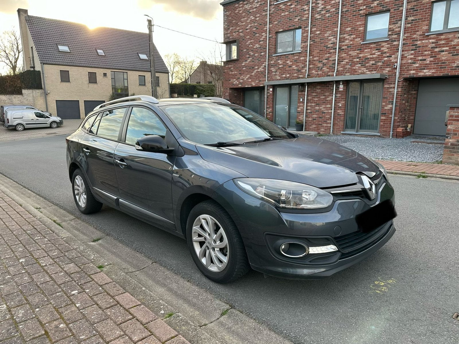 Renault Mégane 1.2 essence Limited, Autos, Bluetooth, Achat, Entretenue par le concessionnaire, Particulier