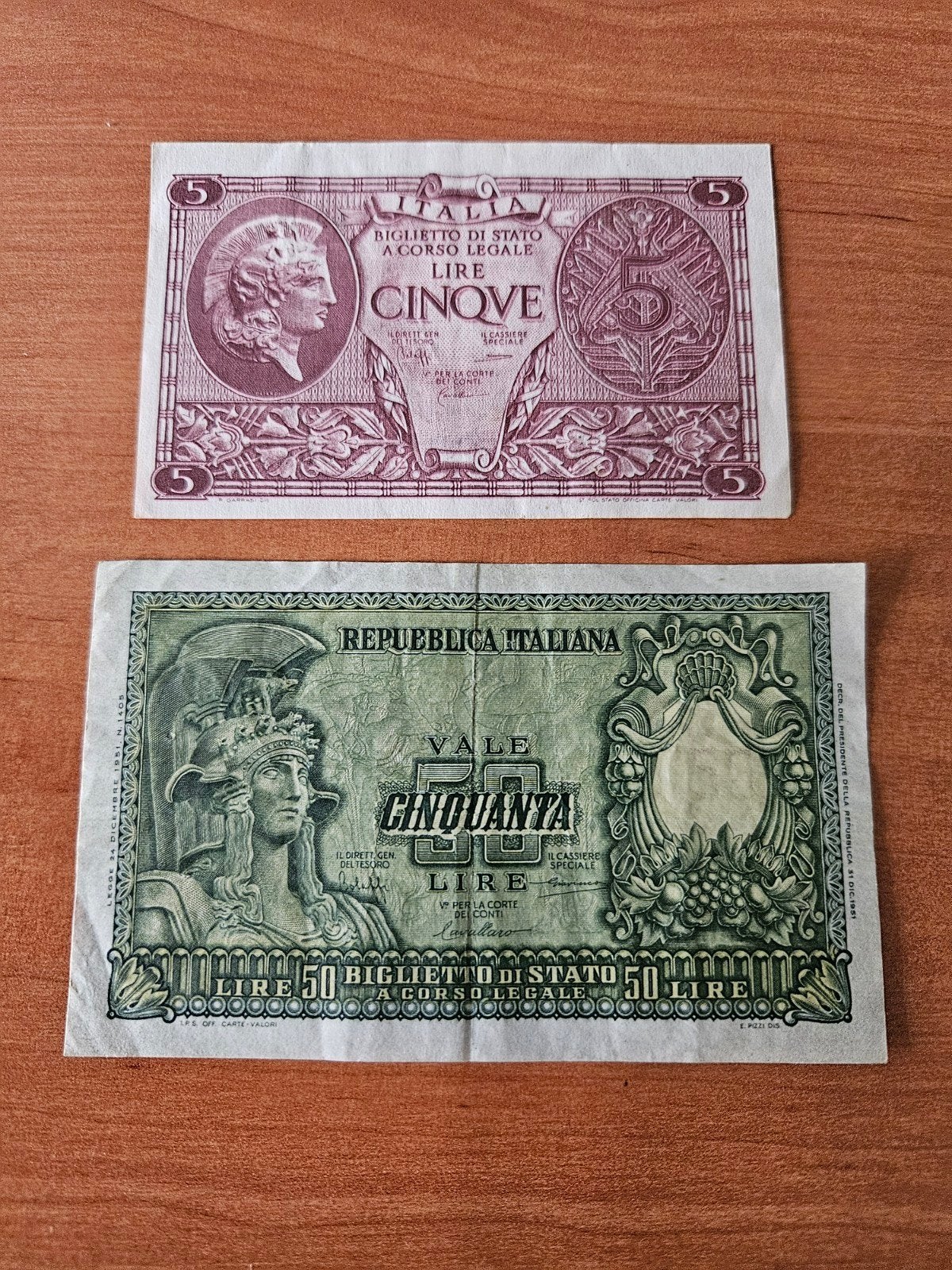 Set de 2 vieux billets italiens, Enlèvement ou Envoi, Italie, Série