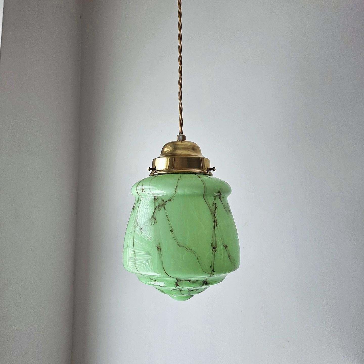 Vintage gemarmerde opaline glazen hanglamp., Antiek en Kunst, Ophalen of Verzenden