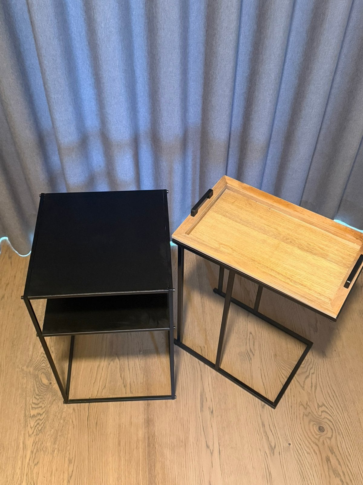 2 moderne bijzettafels, Enlèvement, Comme neuf