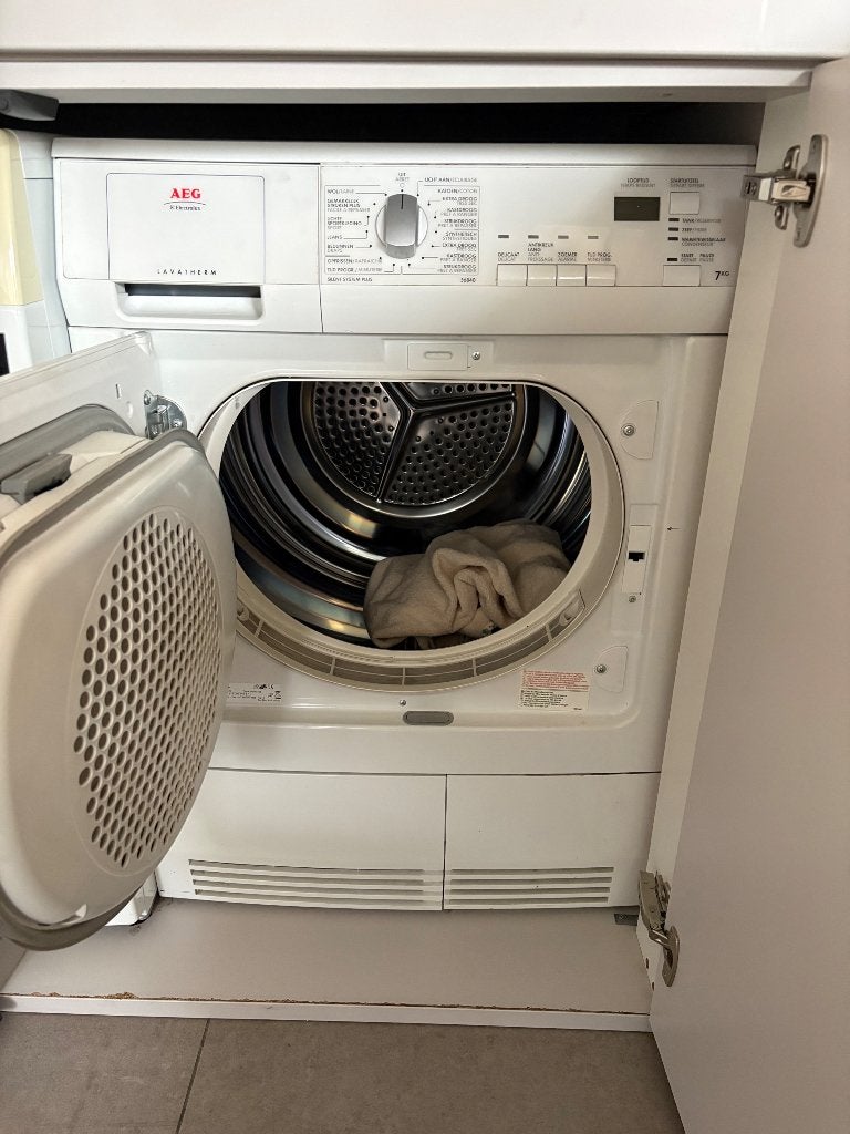 AEG - Lavaterm-droger - defecte motor - te doneren, 6 tot 8 kg, Ophalen of Verzenden, Niet werkend, Condens