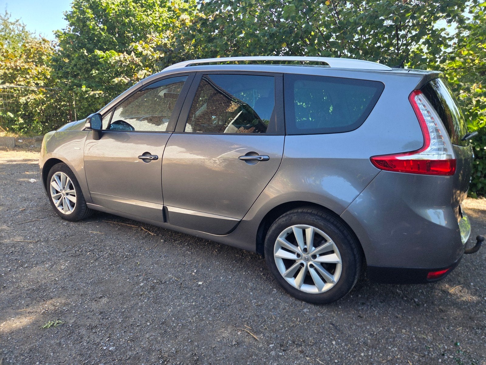 Renault scenic 1.5 dci  avec contrôle technique, Auto's, Euro 5, Diesel, Particulier, Te koop