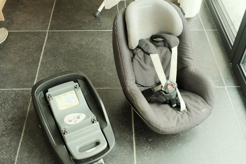 Autostoel Maxi-Cosi met familyfix (isofix), Ophalen, Gebruikt, Verstelbare rugleuning, Isofix
