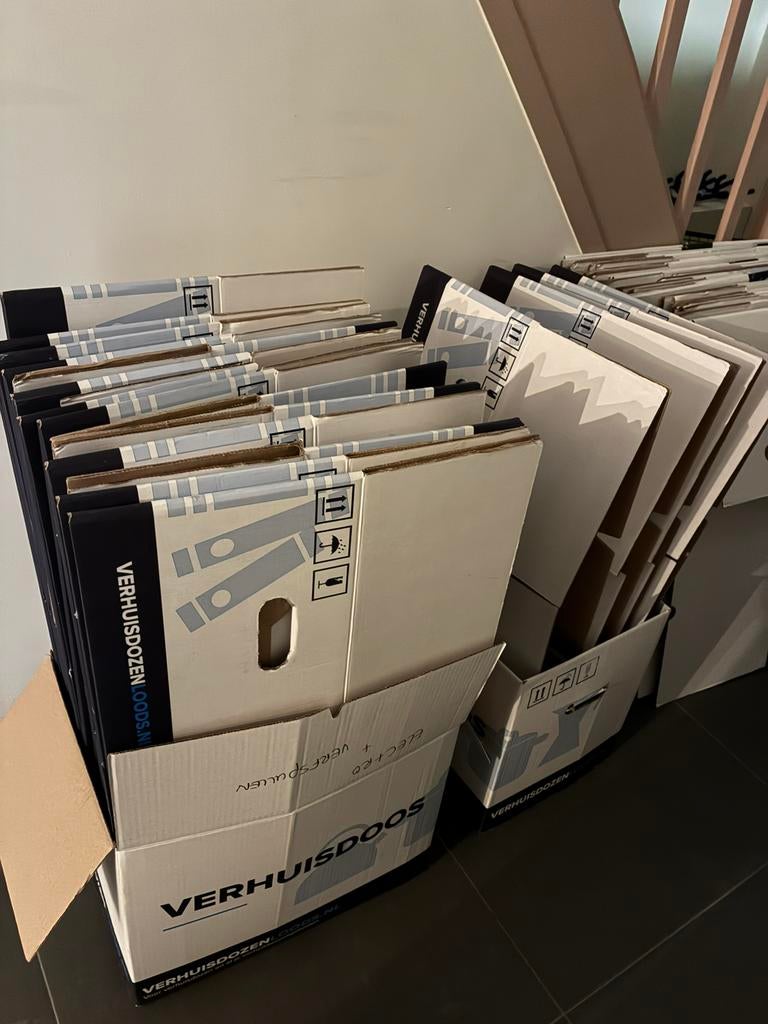 Verhuisdozen - mix van verhuis- en boekendozen - klikklak, Doe-het-zelf en Bouw, Ophalen, Zo goed als nieuw, Doos