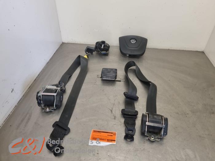 Kit + module airbag d'un Opel Movano, -, Opel, 3 mois de garantie, Utilisé