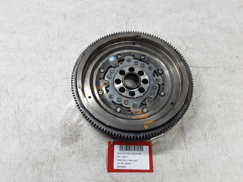 VOLANT MOTEUR BI-MASSE RS 3 Sportback (8YA) (07K105266H), Mevr. I. Hauben, Audi, Utilisé, Rue de l'Espoir 34 34
4030  GRIVEGNÉE, BE