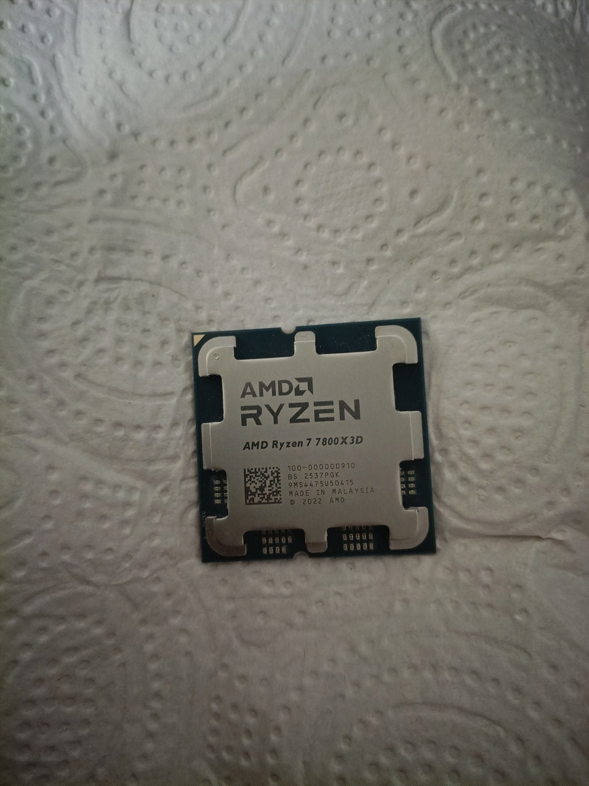 Ryzen 7 7800X3D (100% NIEUW, 3 maand geleden gekocht), Computers en Software, Processors, AM5, Nieuw, Ryzen 7 7800X3D, 4 Ghz of meer