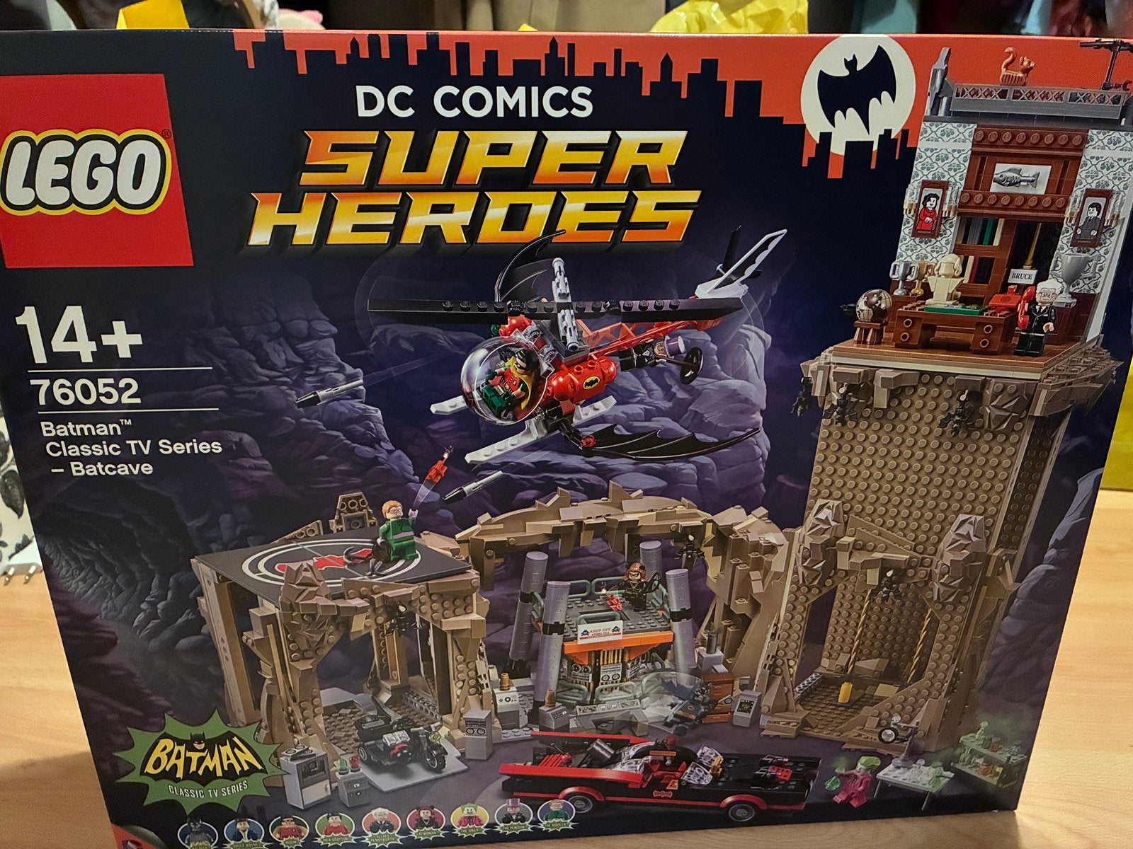 Batman Classic TV Series - Batcave 76052, Ophalen, Lego, Nieuw, Complete set