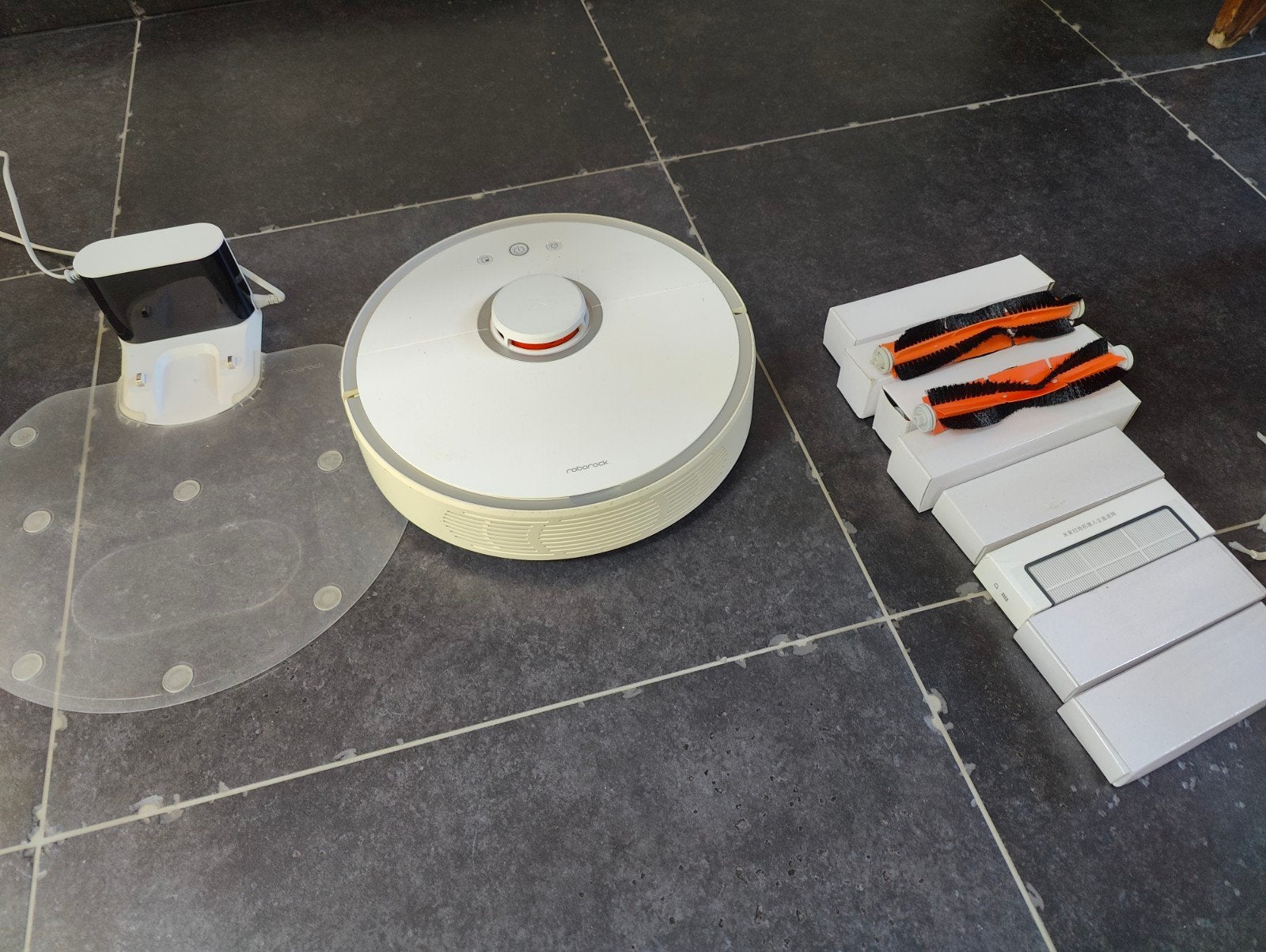 Roborock s5 - super goede staat met veel accessoires, Electroménager, Aspirateurs, Aspirateur robot, Station de charge, Navigation intelligente