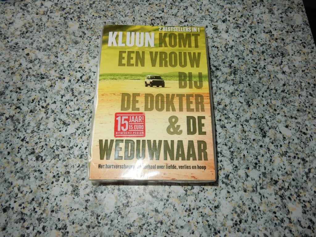 nr.125 - Twee bestsellers in 1 - Kluun - roman, Boeken, Ophalen of Verzenden