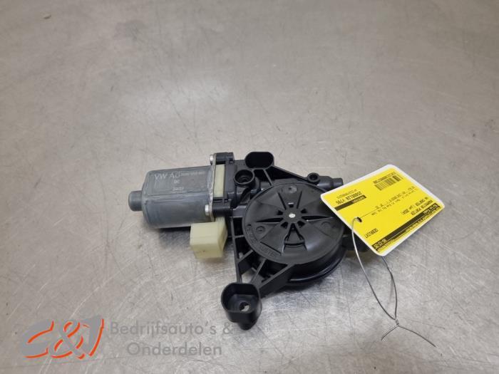 Moteur de vitre portière d'un Volkswagen Crafter, Volkswagen, -, 3 mois de garantie, Utilisé