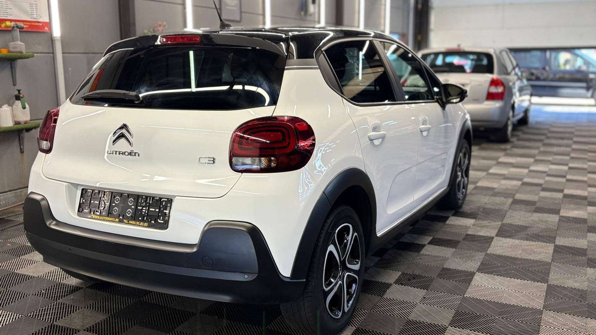 Citroën C3 1.2i benzine bj. 2020 Euro 6, Auto's, Stof, Gebruikt, 1199 cc, Wit