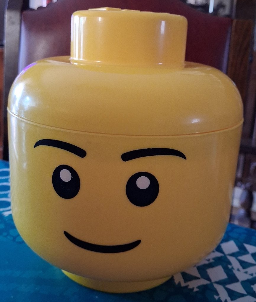 tête de Lego, Enfants & Bébés, Jouets | Duplo & Lego, Enlèvement, Lego